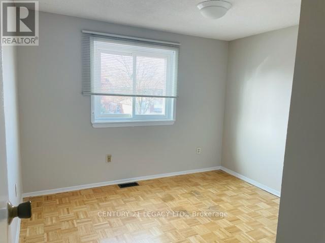 65 Bradstone Square, Toronto, Ontario  M1B 1W1 - Photo 14 - E13015378