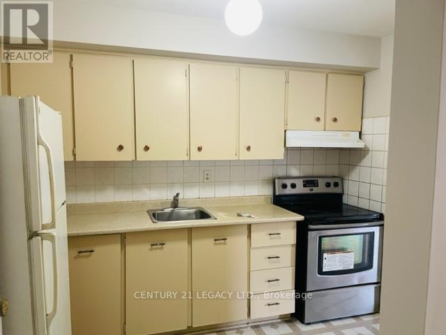 65 Bradstone Square, Toronto, Ontario  M1B 1W1 - Photo 9 - E13015378