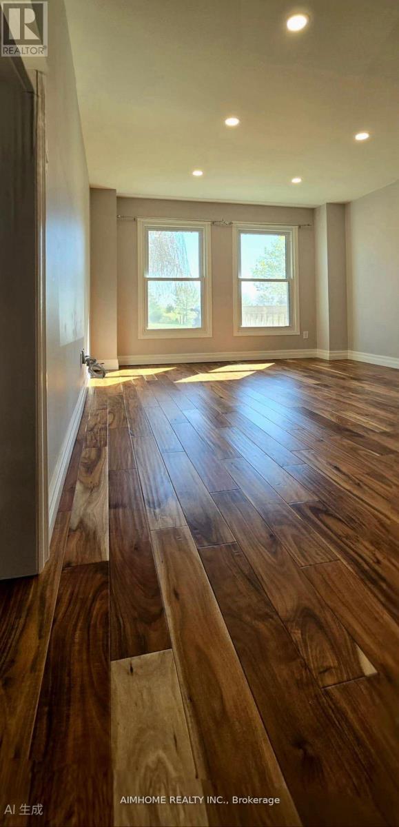 98 Keffer Circle, Newmarket, Ontario  L3X 1R8 - Photo 8 - N13015376