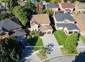 98 Keffer Circle, Newmarket, Ontario  L3X 1R8 - Photo 9 - N13015376