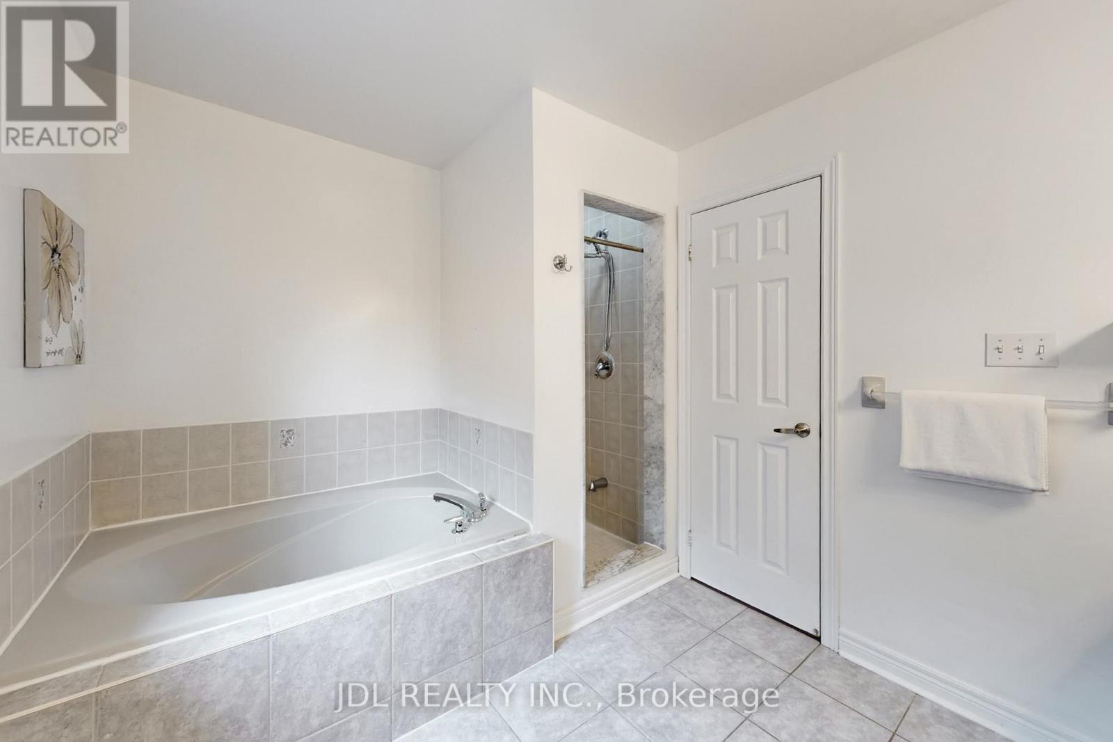 54 St Urbain Drive, Vaughan, Ontario  L4H 2X2 - Photo 26 - N13015380