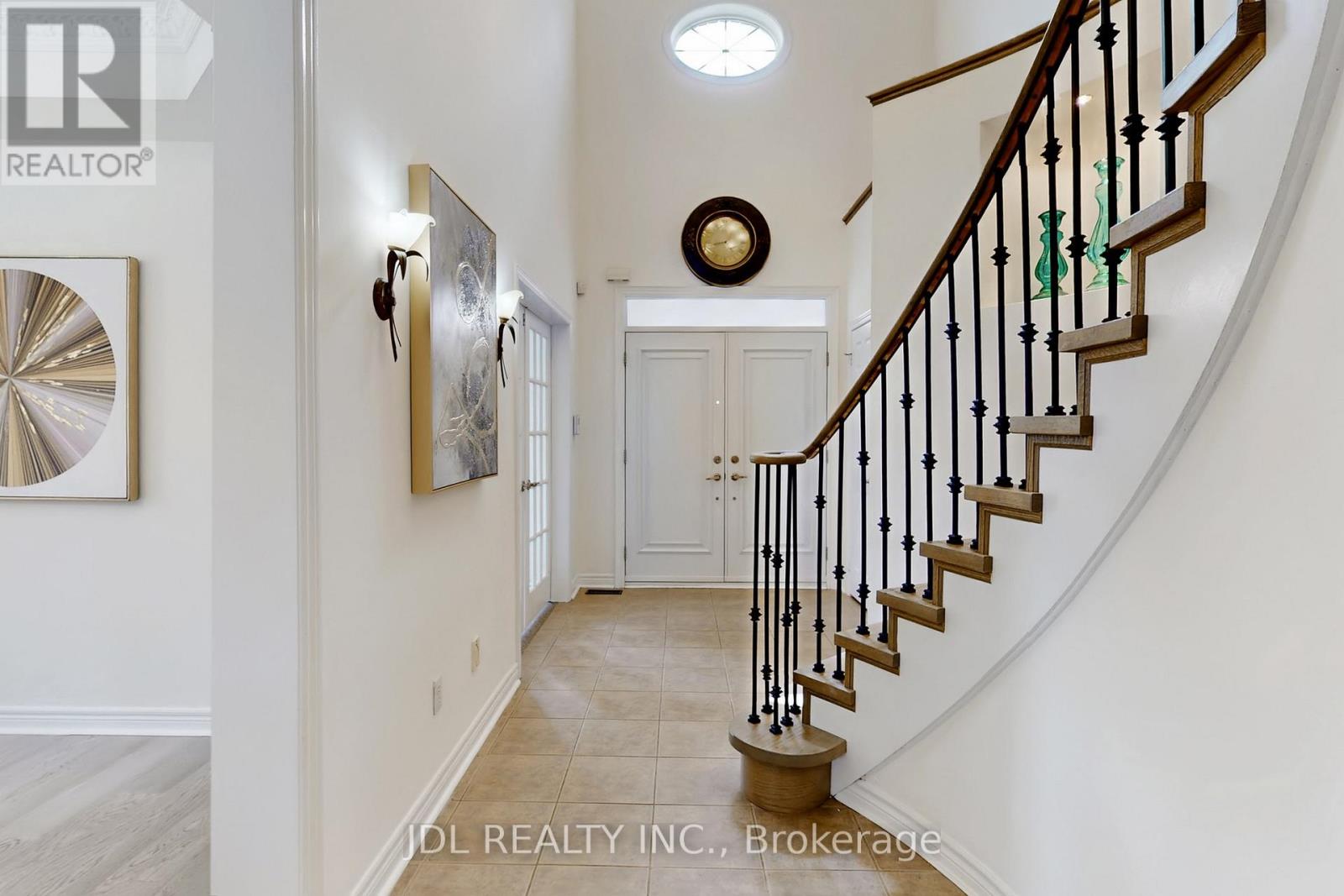 54 St Urbain Drive, Vaughan, Ontario  L4H 2X2 - Photo 4 - N13015380