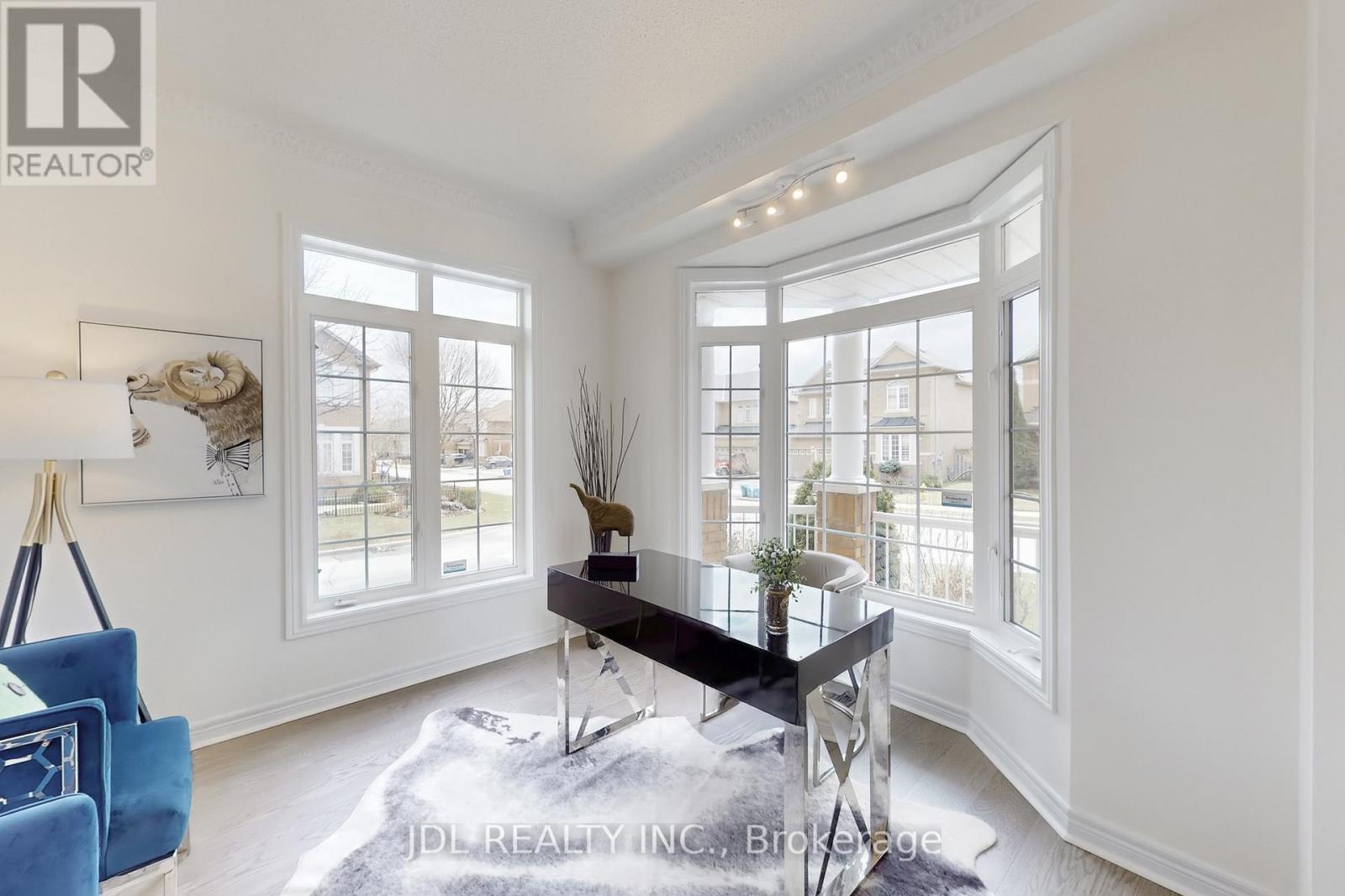 54 St Urbain Drive, Vaughan, Ontario  L4H 2X2 - Photo 5 - N13015380