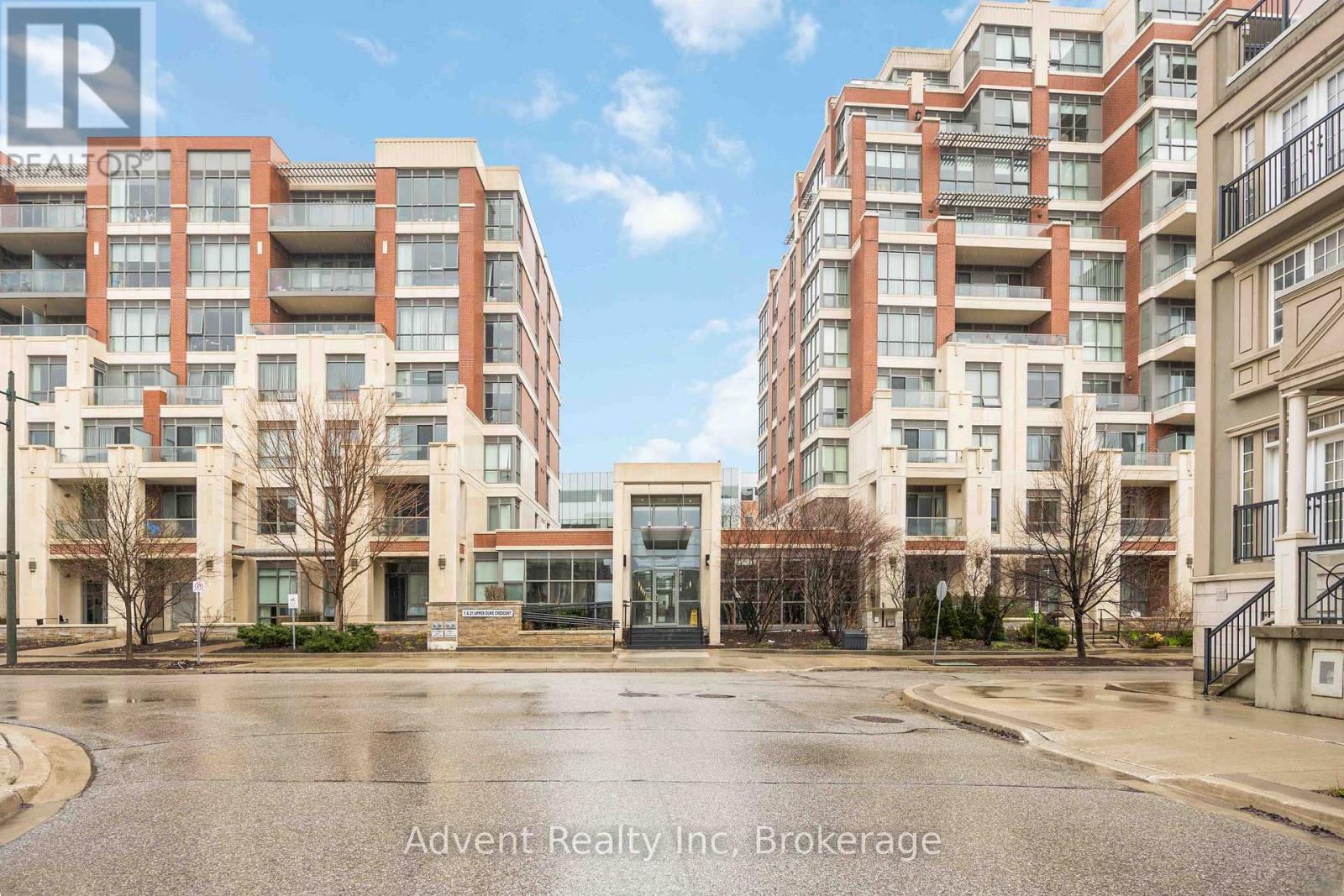 604 - 1 Upper Duke Crescent, Markham, Ontario  L6G 0B6 - Photo 2 - N13015390