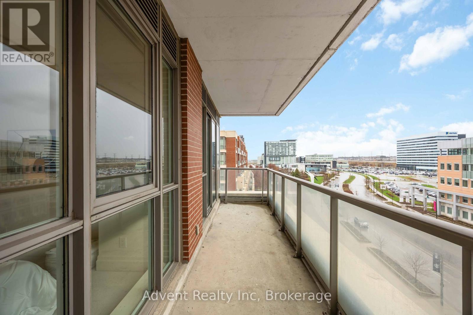 604 - 1 Upper Duke Crescent, Markham, Ontario  L6G 0B6 - Photo 30 - N13015390