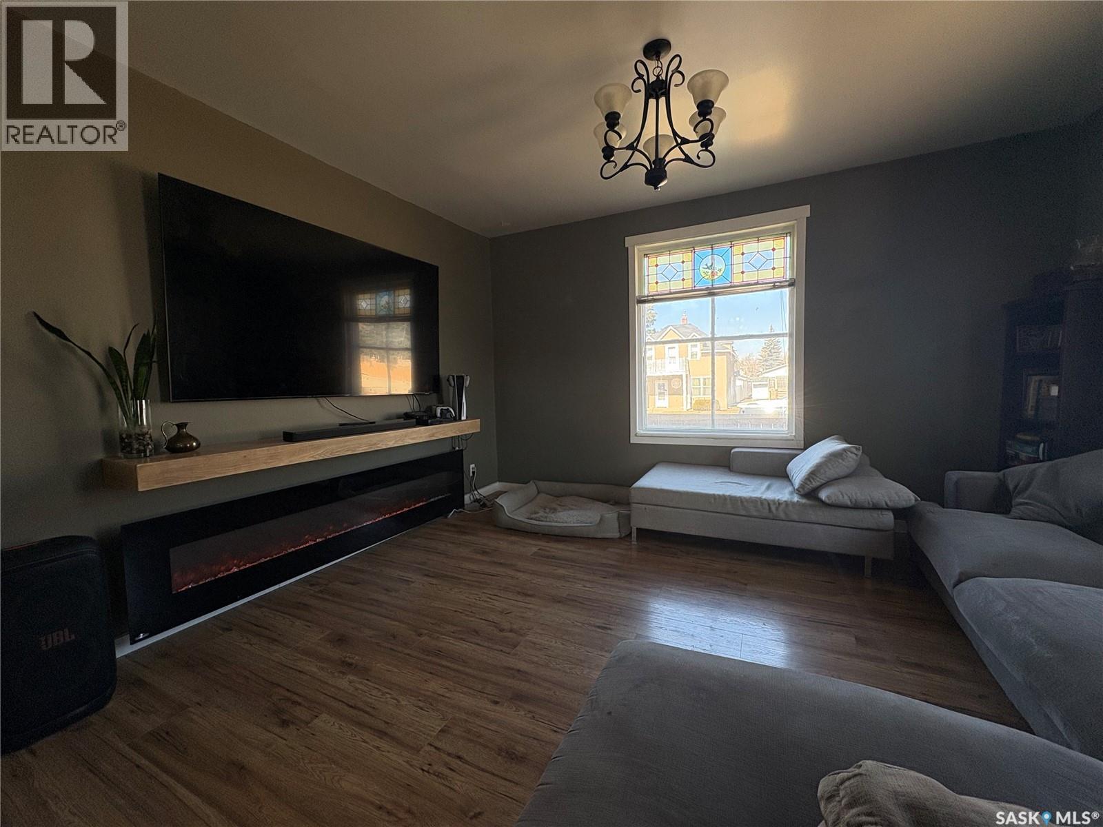 112 1st Avenue, Vibank, Saskatchewan  S0G 4Y0 - Photo 16 - SK033298