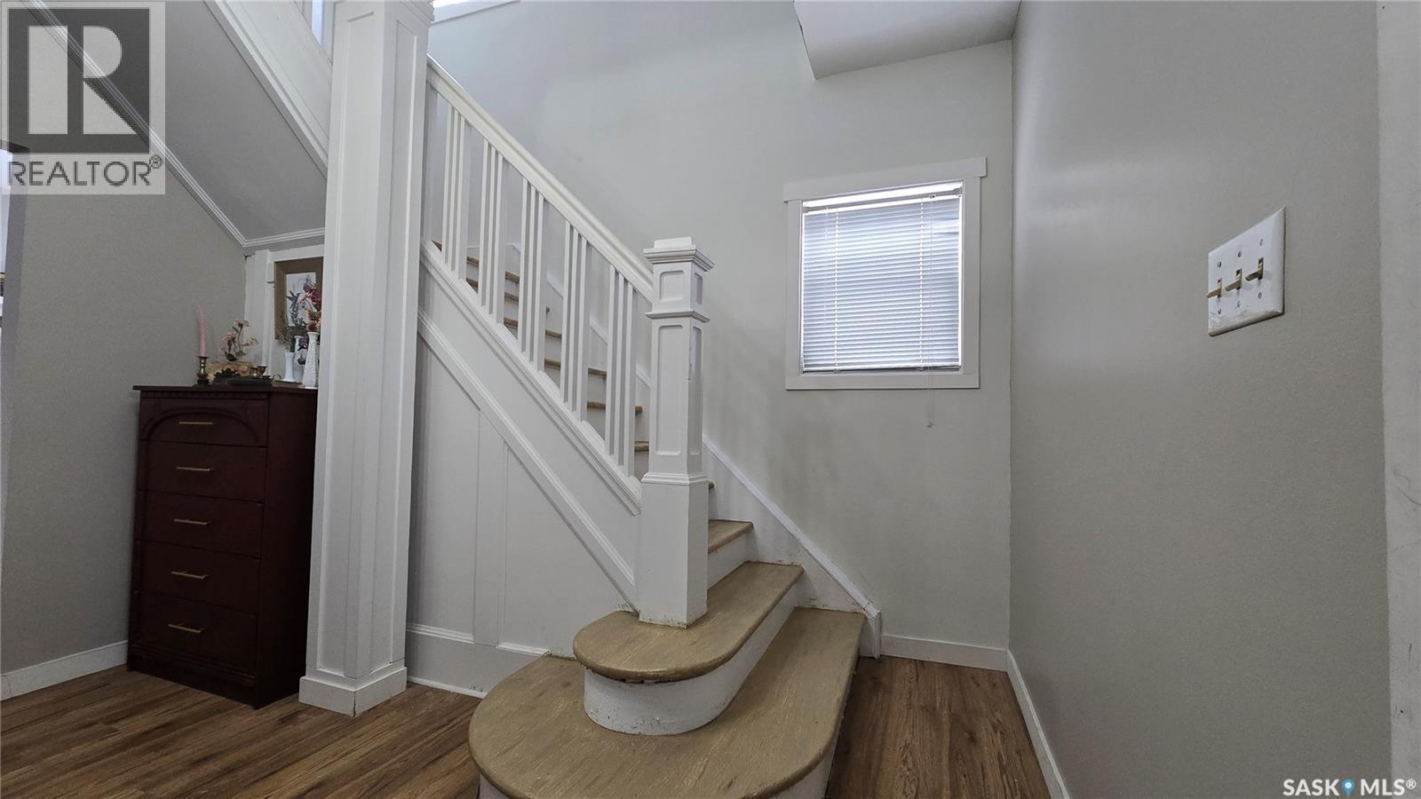 112 1st Avenue, Vibank, Saskatchewan  S0G 4Y0 - Photo 36 - SK033298