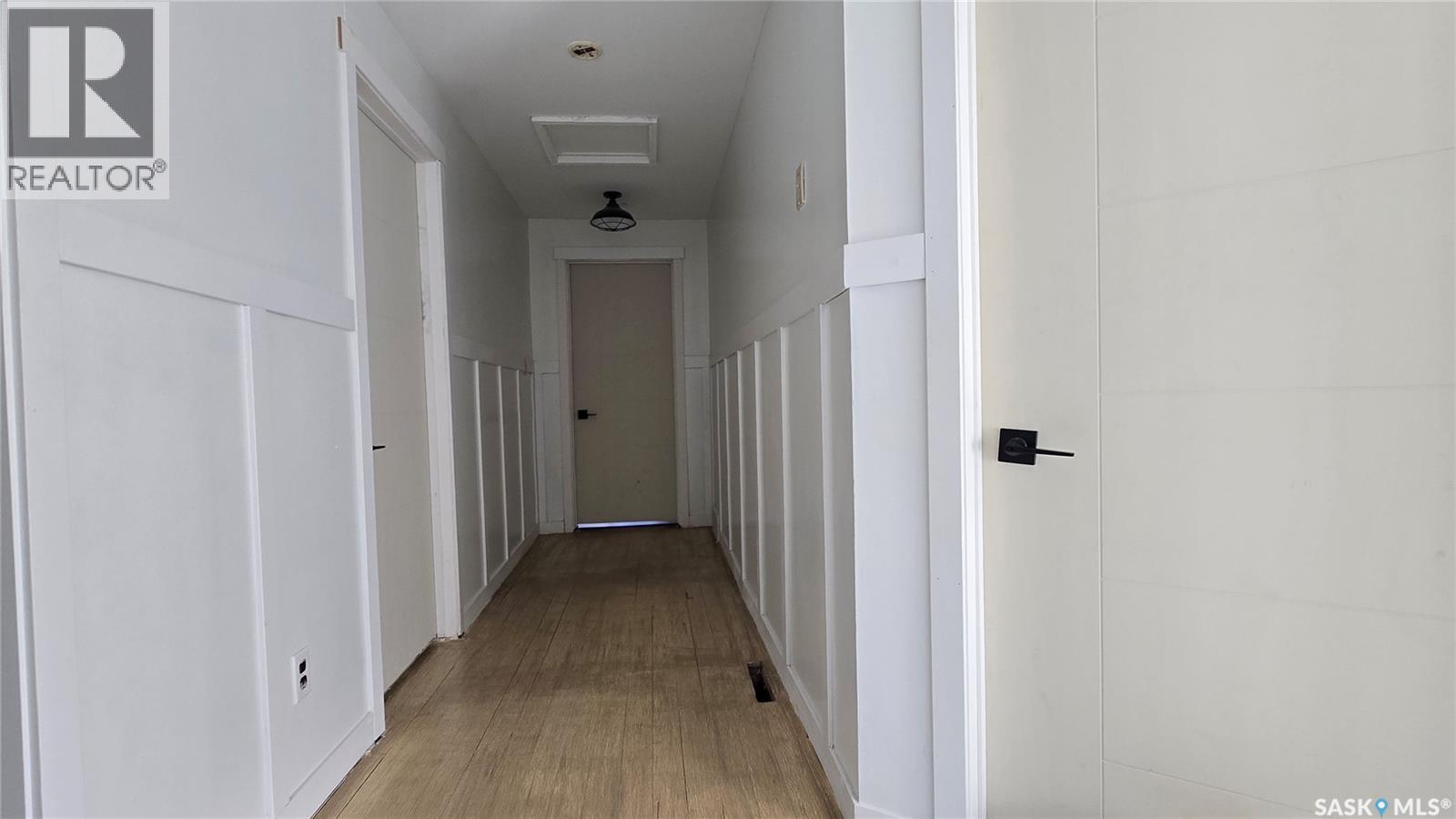 112 1st Avenue, Vibank, Saskatchewan  S0G 4Y0 - Photo 38 - SK033298