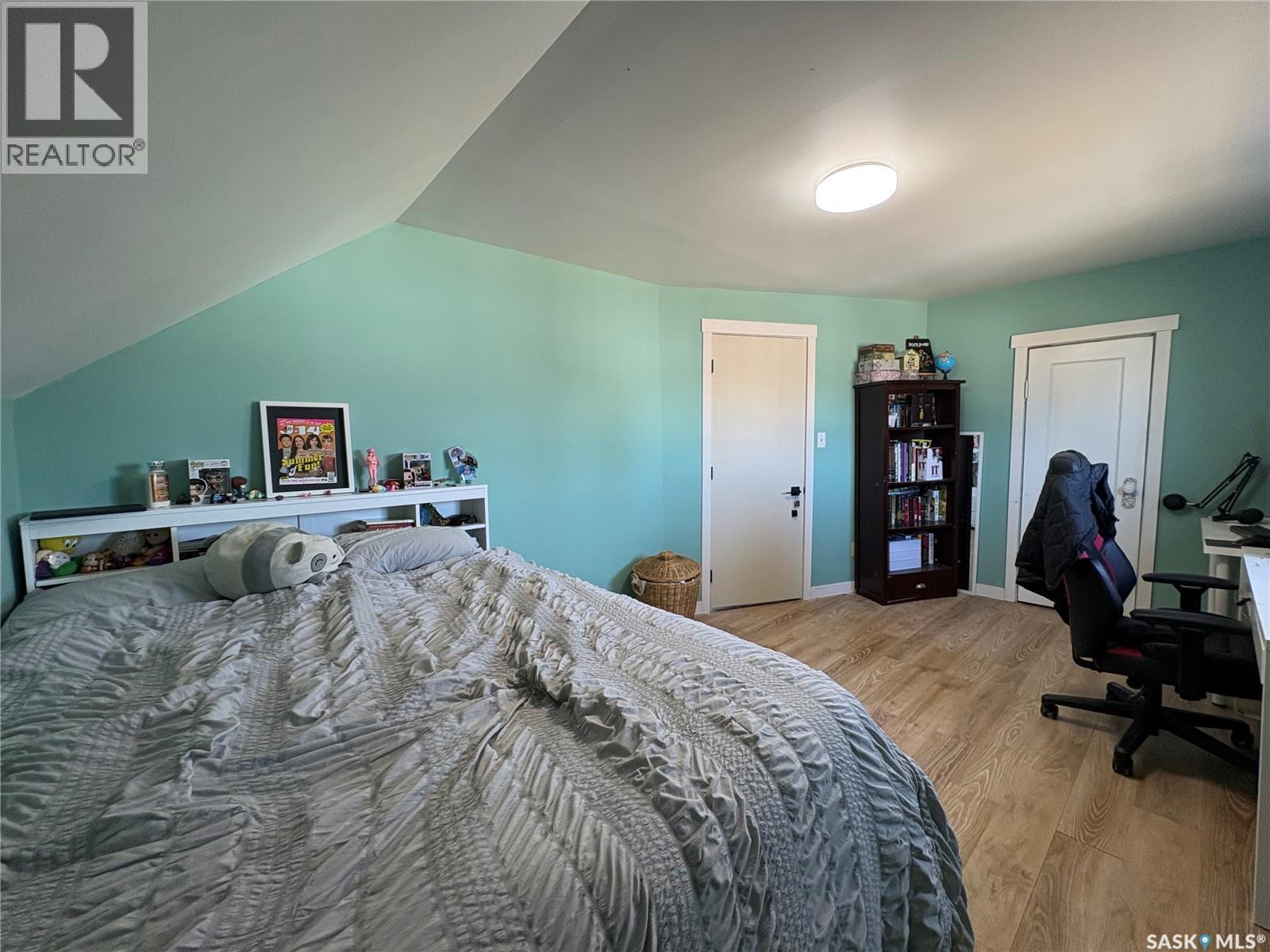 112 1st Avenue, Vibank, Saskatchewan  S0G 4Y0 - Photo 41 - SK033298