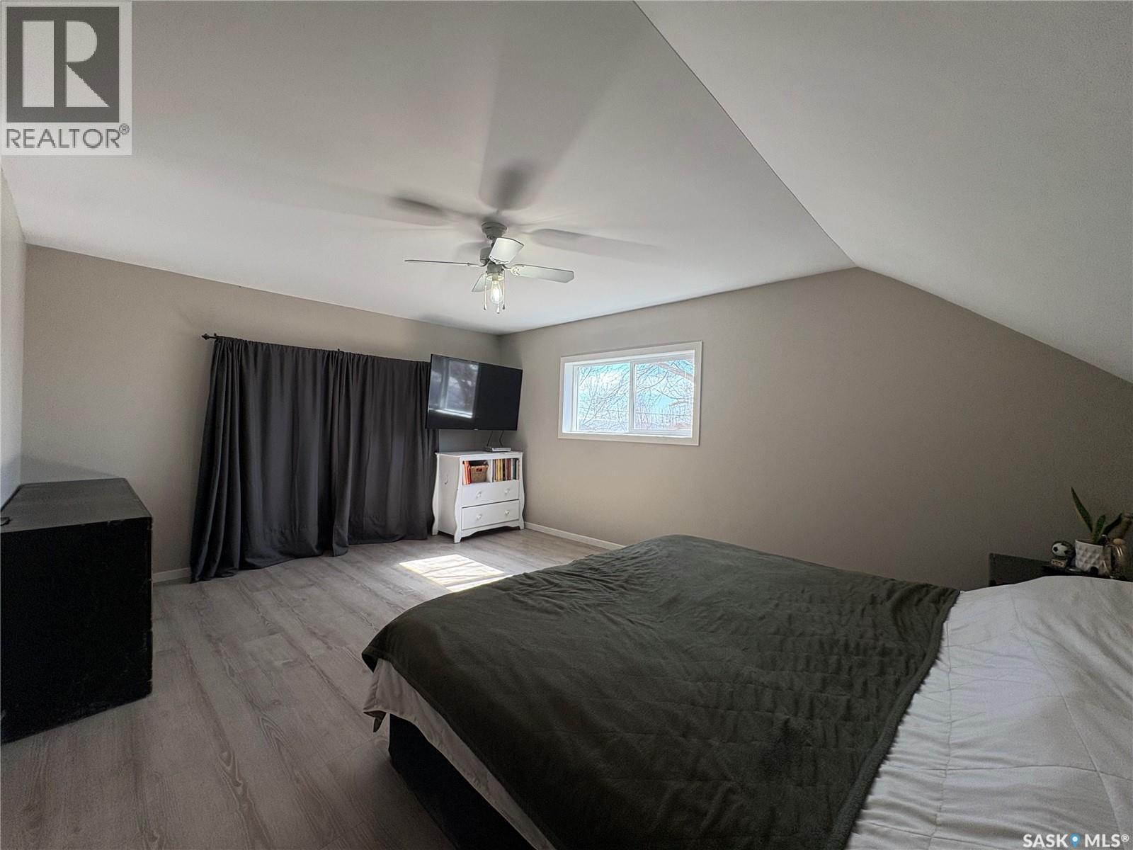 112 1st Avenue, Vibank, Saskatchewan  S0G 4Y0 - Photo 45 - SK033298