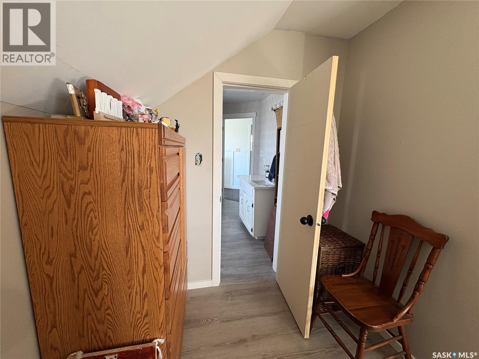 112 1st Avenue, Vibank, Saskatchewan  S0G 4Y0 - Photo 47 - SK033298