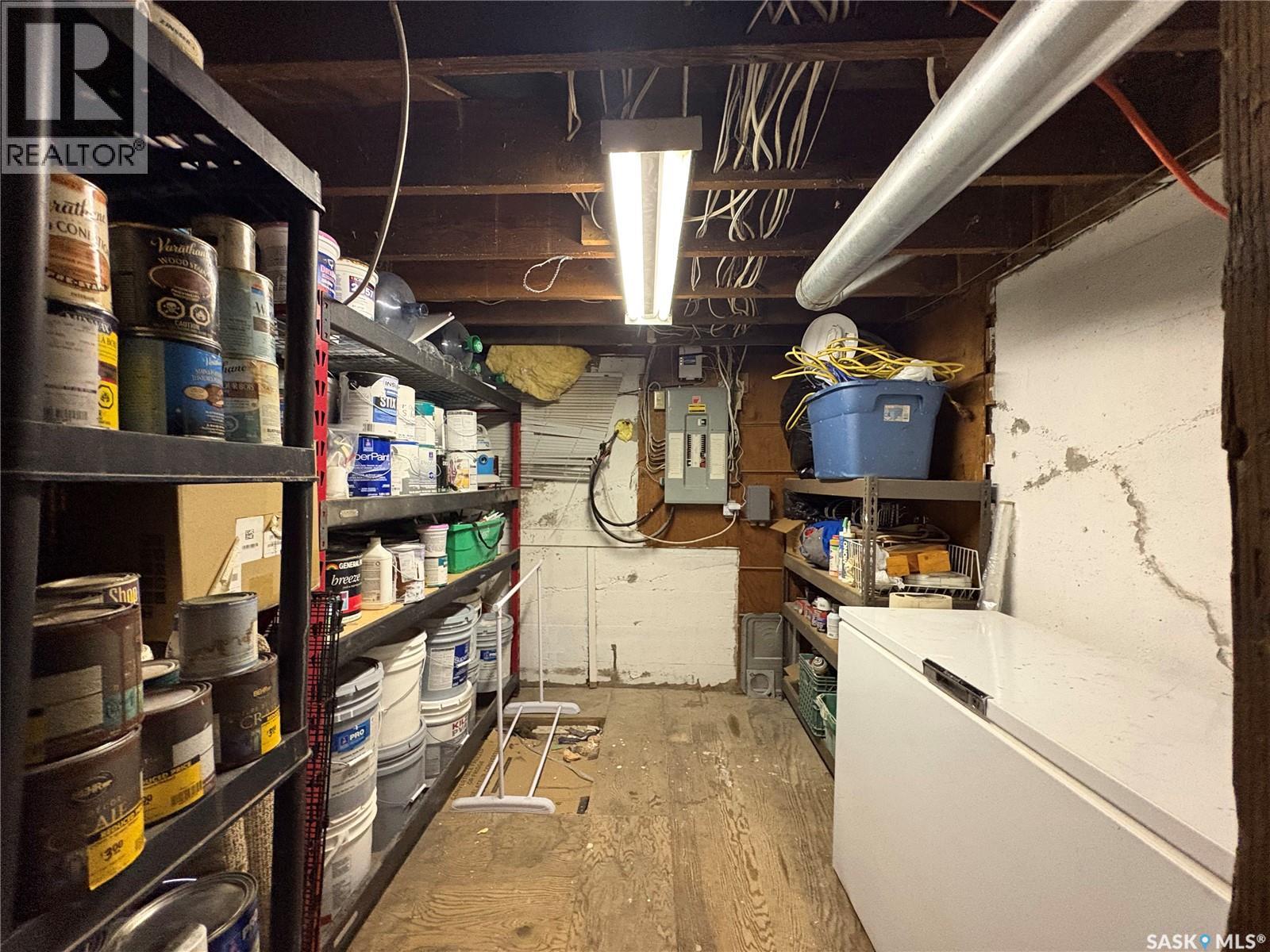 112 1st Avenue, Vibank, Saskatchewan  S0G 4Y0 - Photo 63 - SK033298