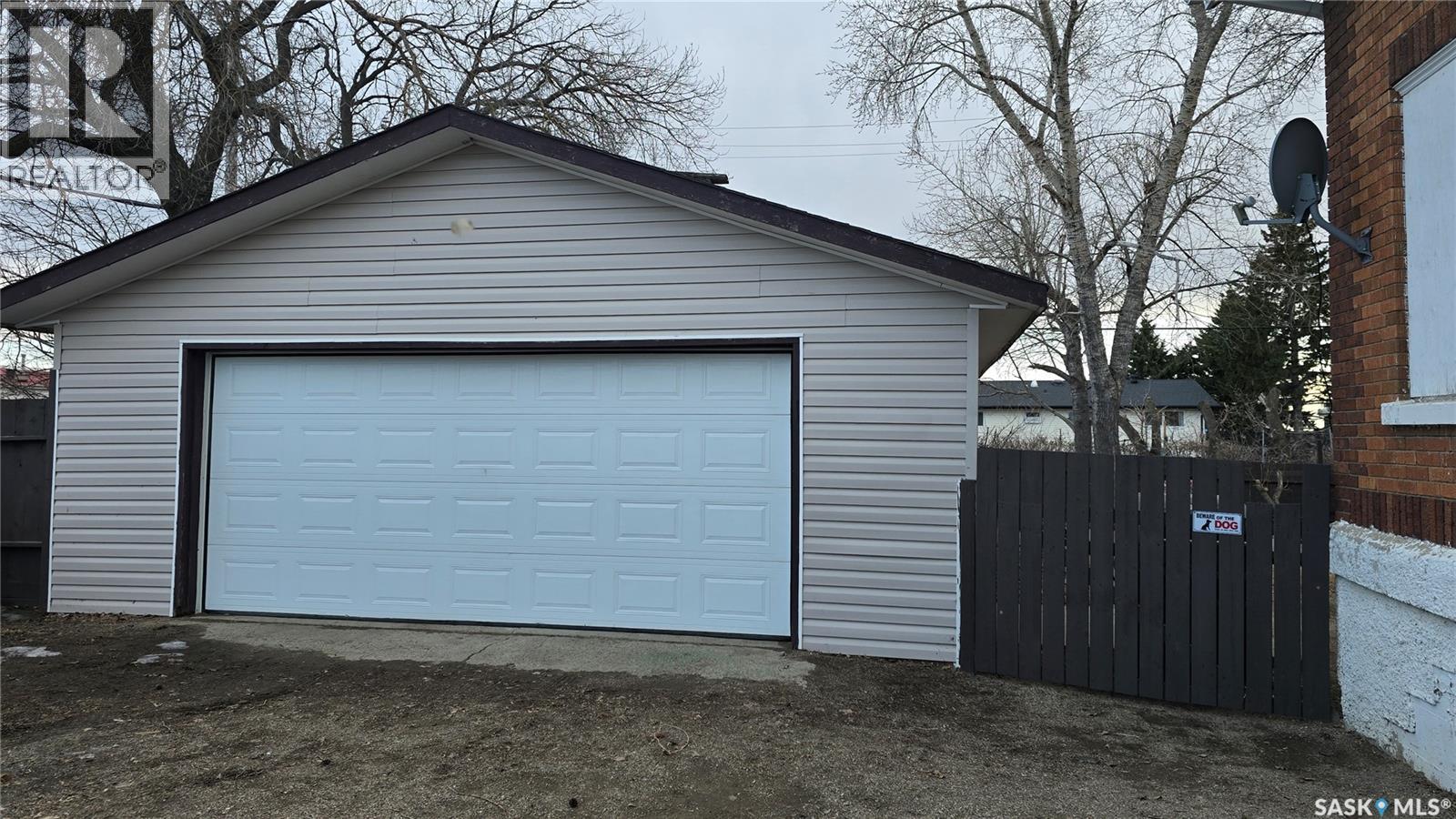 112 1st Avenue, Vibank, Saskatchewan  S0G 4Y0 - Photo 65 - SK033298