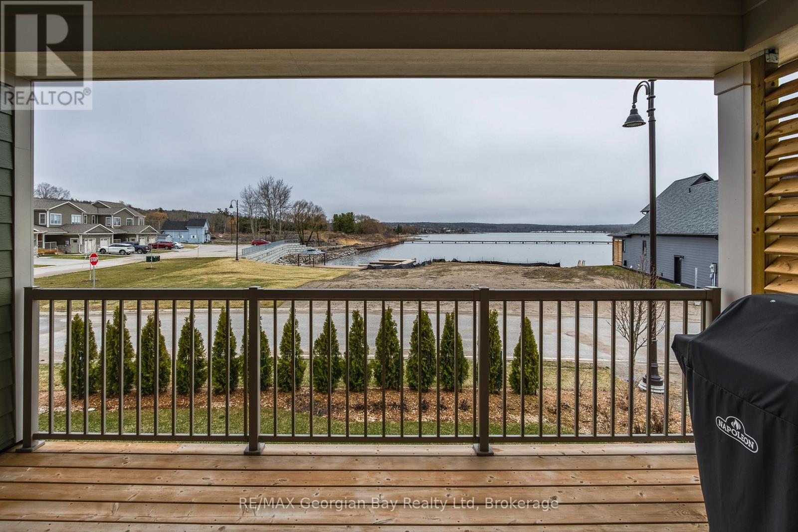 2 Magazine Street, Penetanguishene, Ontario  L9M 0W6 - Photo 37 - S13015408