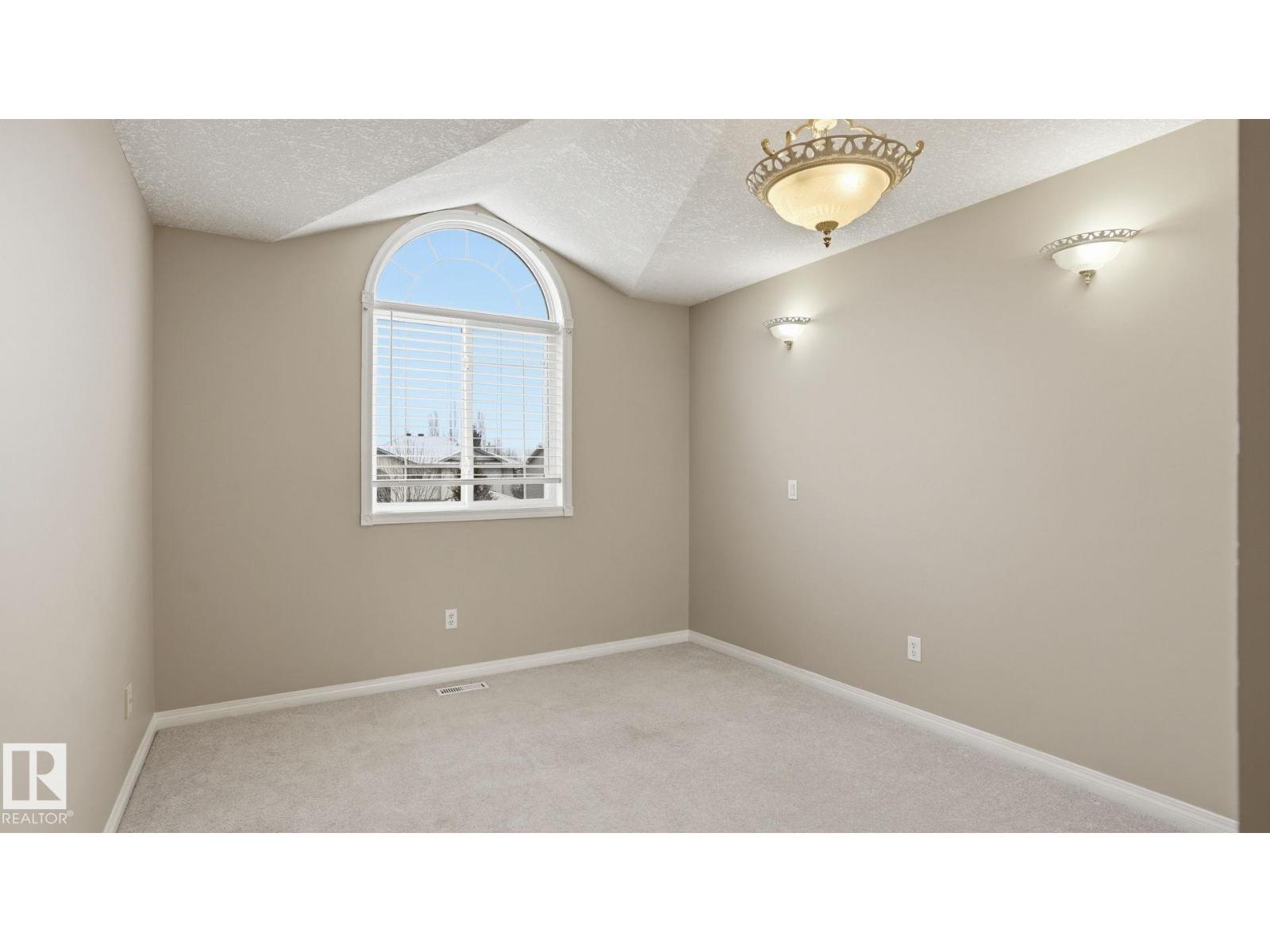 1007 Ormsby Cr Nw, Edmonton, Alberta  T5T 6G8 - Photo 33 - E4482663