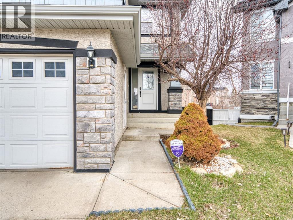 40 Everwillow Park Sw, Calgary, Alberta  T2Y 5C5 - Photo 2 - A2296699