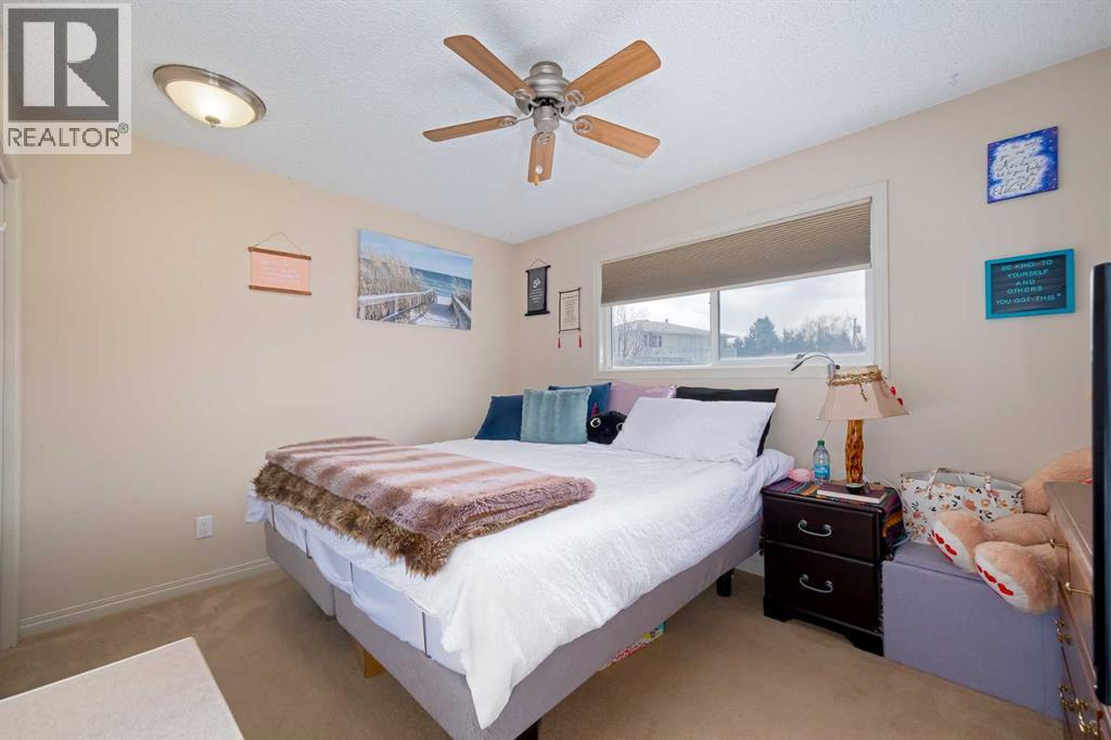 60 Doverview Place Se, Calgary, Alberta  T2B 1Z5 - Photo 14 - A2302406