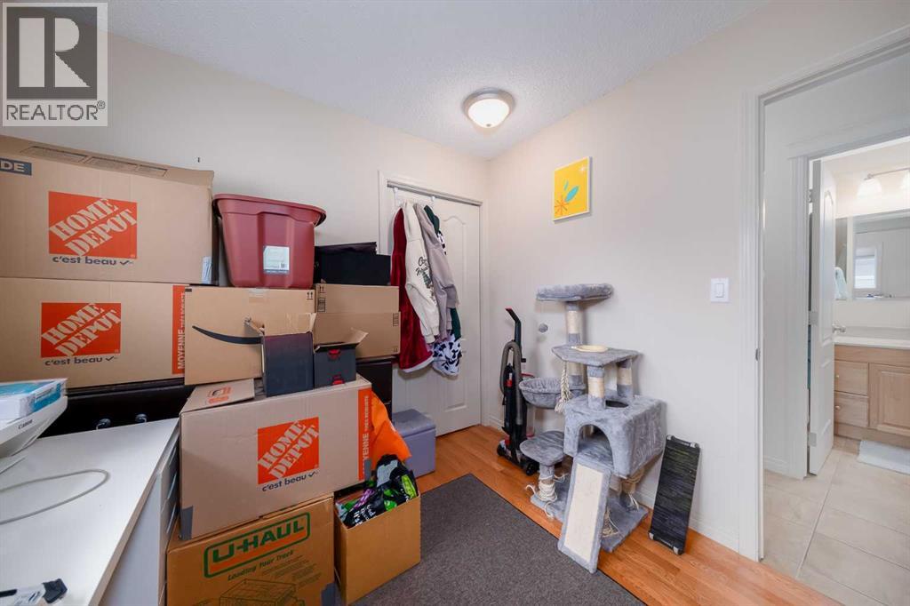 60 Doverview Place Se, Calgary, Alberta  T2B 1Z5 - Photo 20 - A2302406