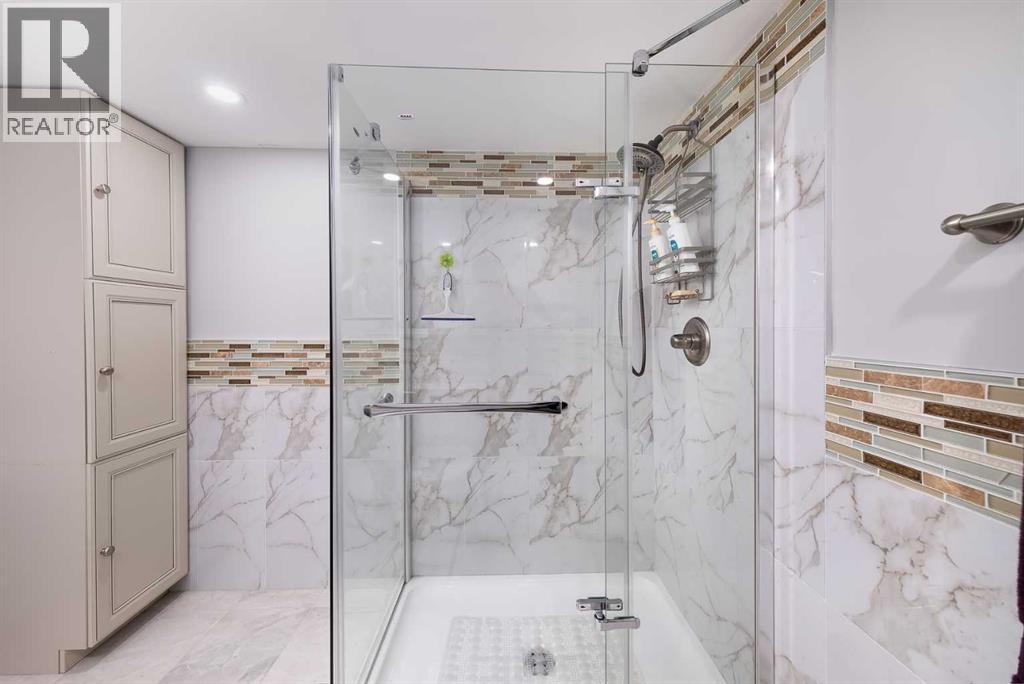 60 Doverview Place Se, Calgary, Alberta  T2B 1Z5 - Photo 22 - A2302406