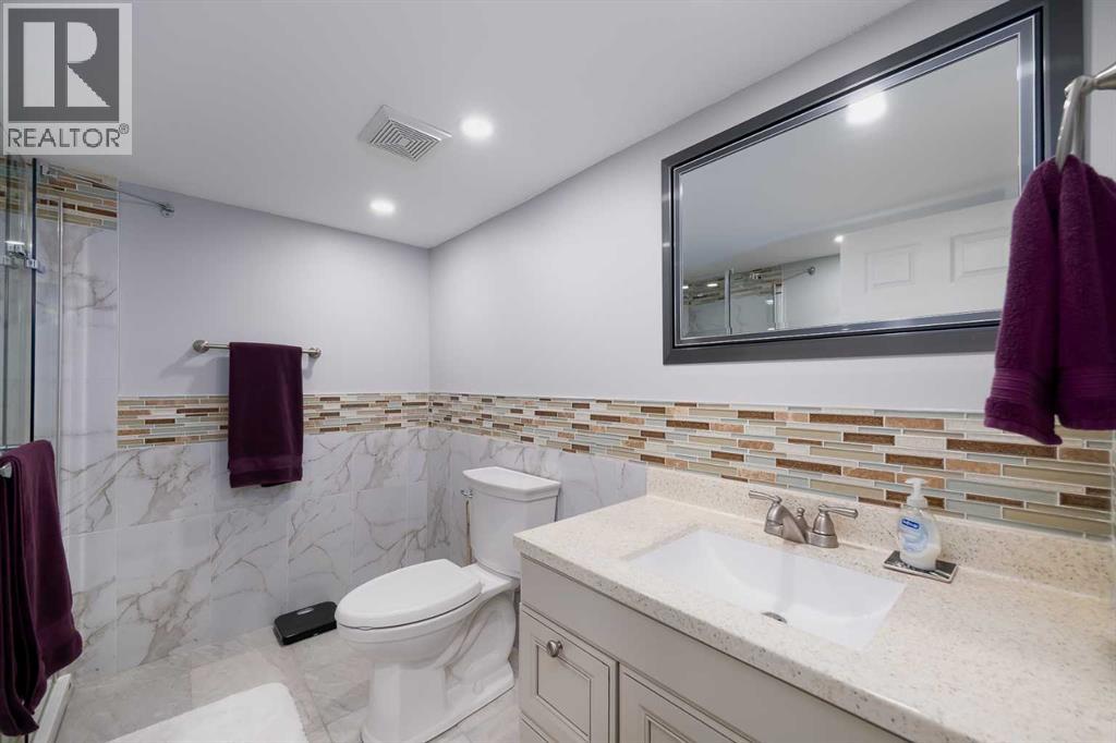 60 Doverview Place Se, Calgary, Alberta  T2B 1Z5 - Photo 21 - A2302406