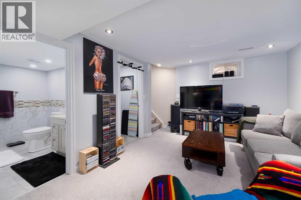 60 Doverview Place Se, Calgary, Alberta  T2B 1Z5 - Photo 25 - A2302406