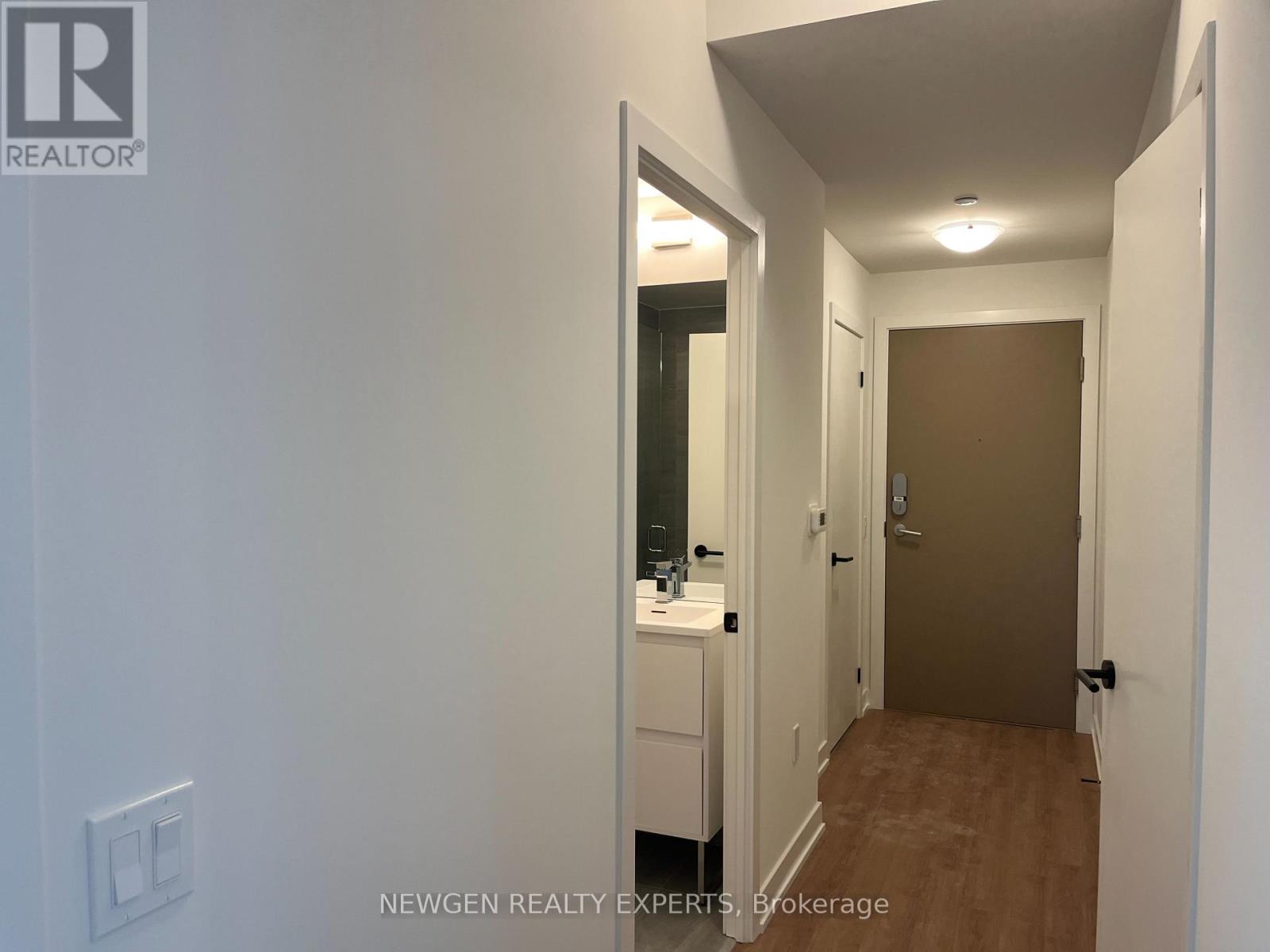 1505 - 5 Quarrington Lane, Toronto, Ontario  M3C 1H7 - Photo 12 - C13015404