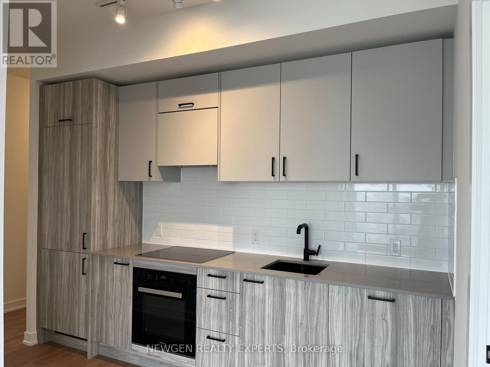 1505 - 5 Quarrington Lane, Toronto, Ontario  M3C 1H7 - Photo 13 - C13015404