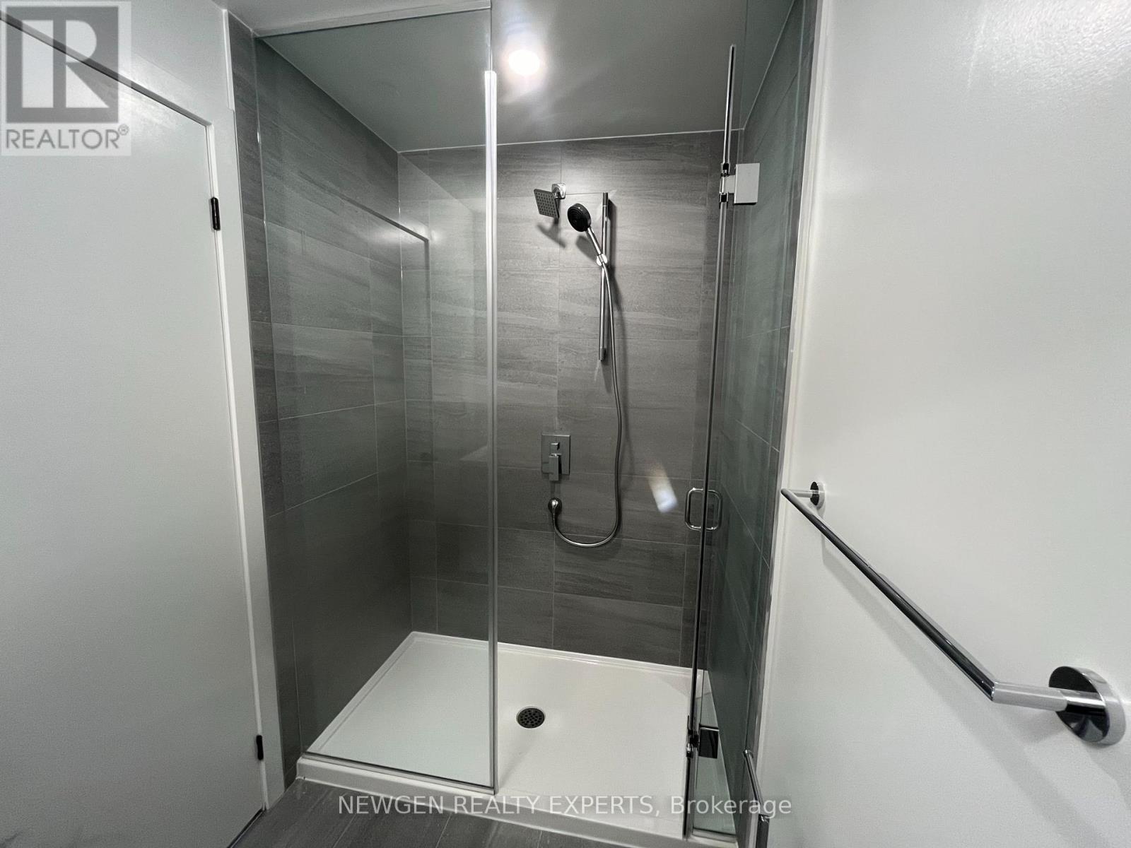 1505 - 5 Quarrington Lane, Toronto, Ontario  M3C 1H7 - Photo 9 - C13015404