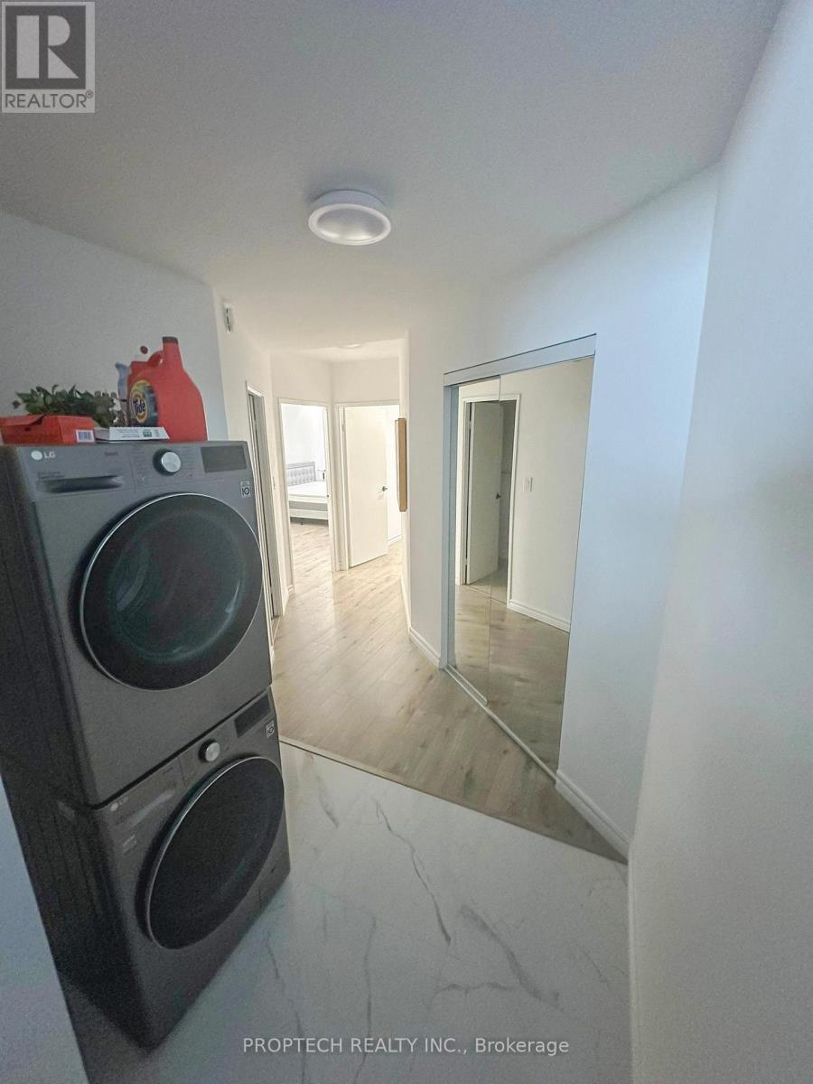 1618 - 33 Harbour Square, Toronto, Ontario  M5J 2G2 - Photo 8 - C13015414