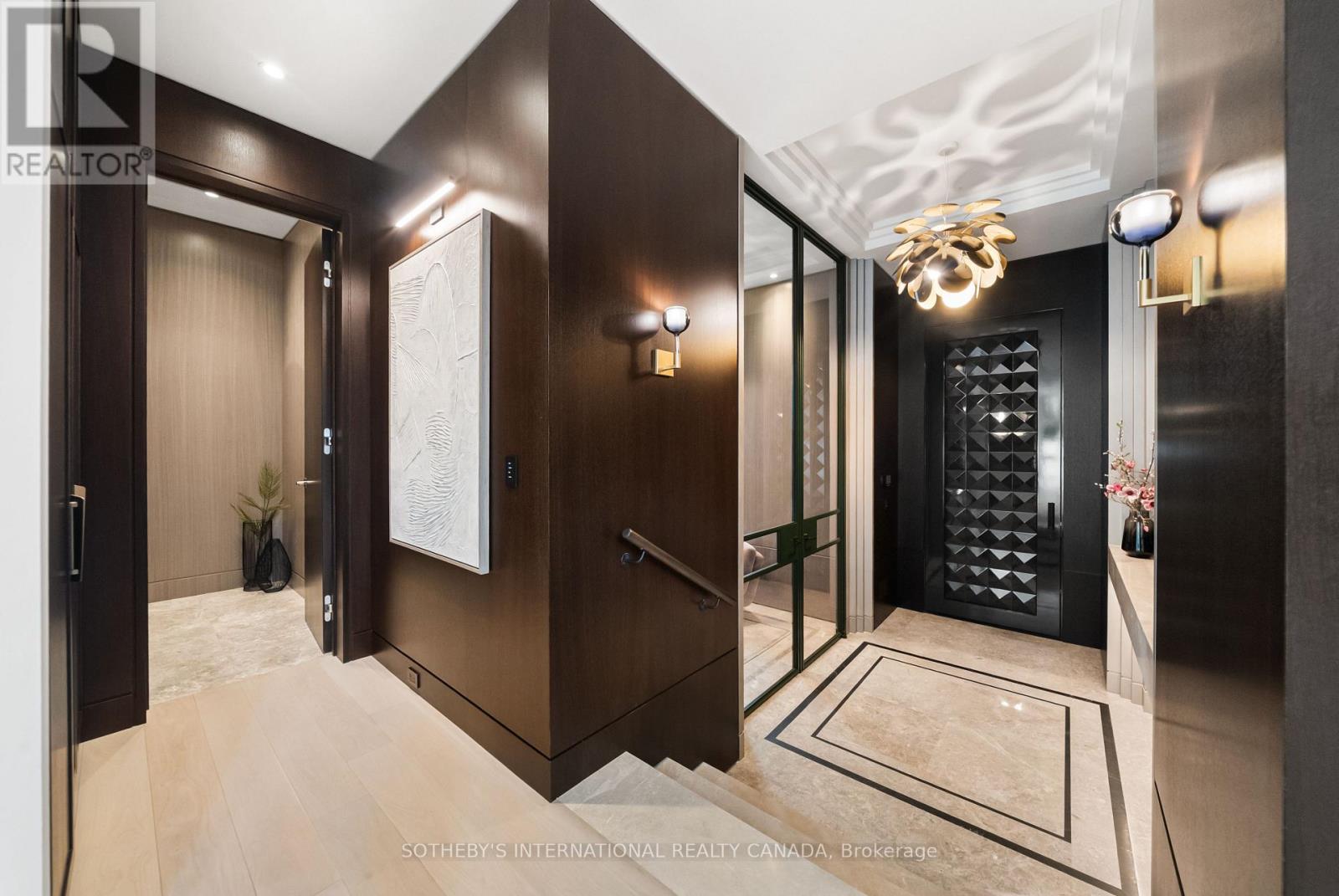 106 Glenayr Road, Toronto, Ontario  M5P 3C2 - Photo 9 - C13015422