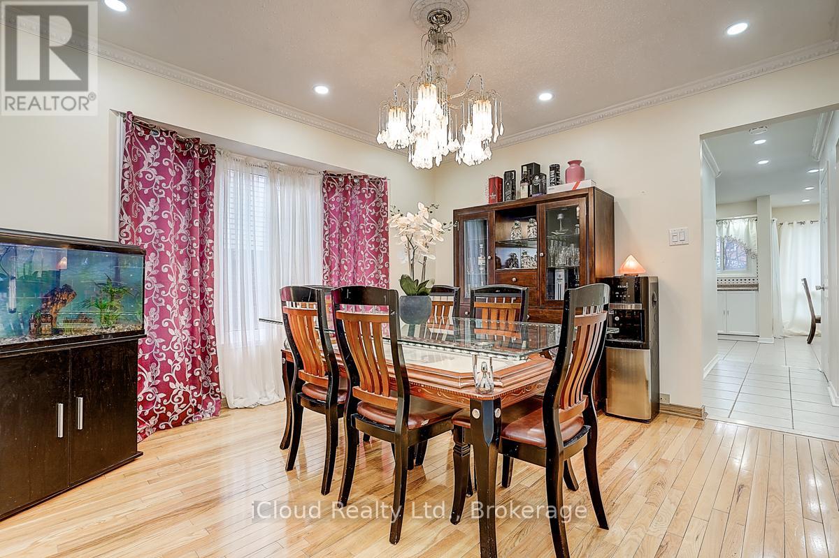 1114 Maple Gate Road, Pickering, Ontario  L1X 1B8 - Photo 6 - E13015420