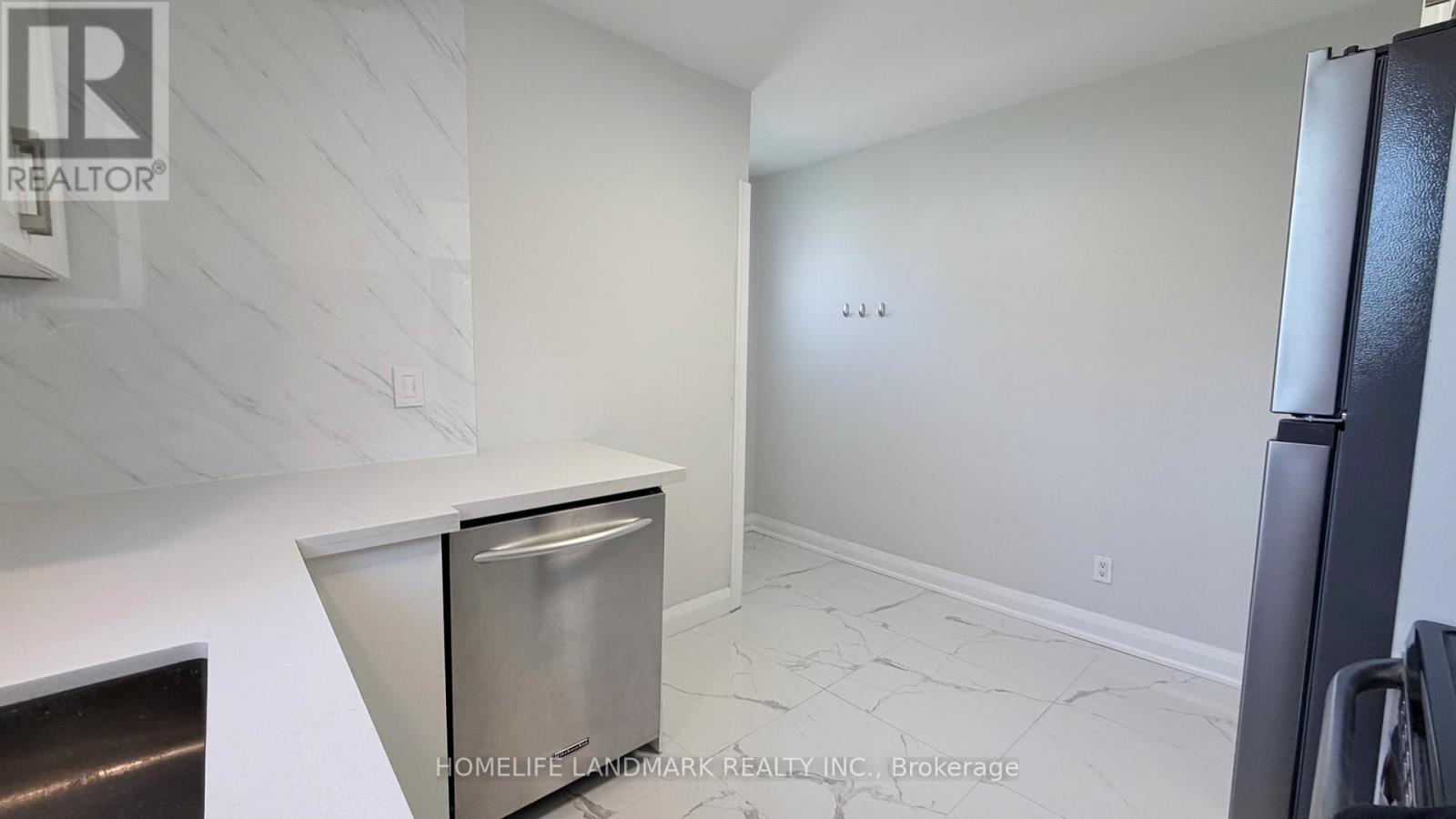 95 Roseview Avenue, Richmond Hill, Ontario  L4C 1C6 - Photo 23 - N13015428