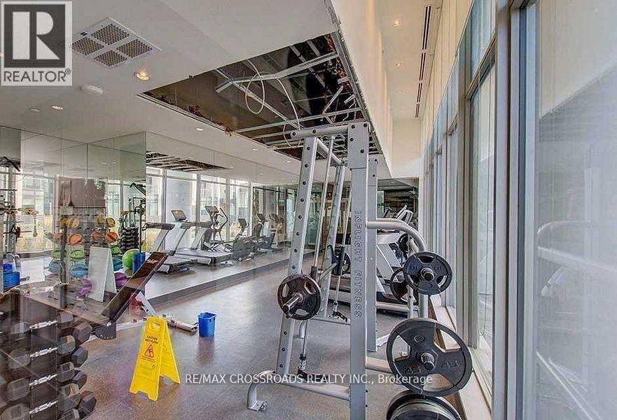 1003 - 115 Mcmahon Drive, Toronto, Ontario  M2K 0E3 - Photo 8 - C12880664