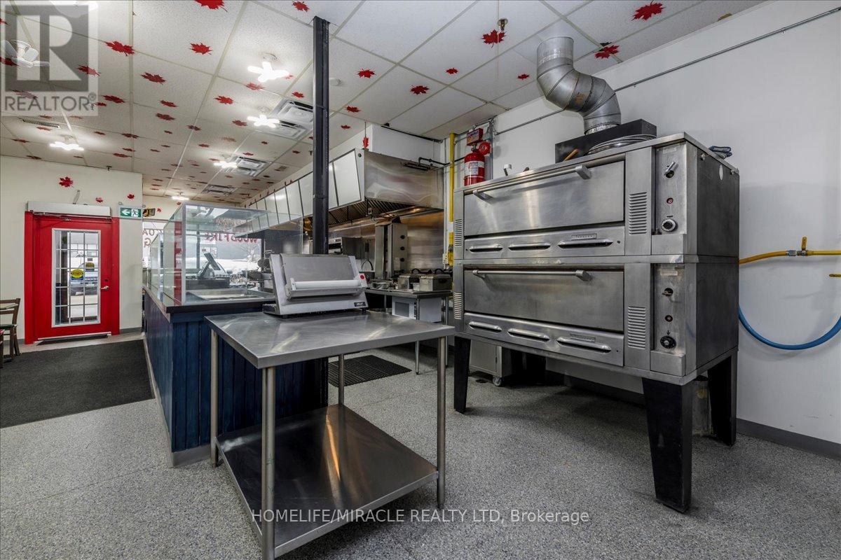 5 BELL FARM ROAD, Barrie, Ontario