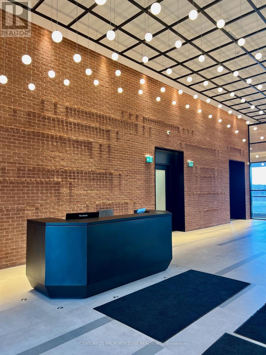 504 - 3220 William Coltson Avenue E, Oakville, Ontario  L6H 7C2 - Photo 4 - W13015430