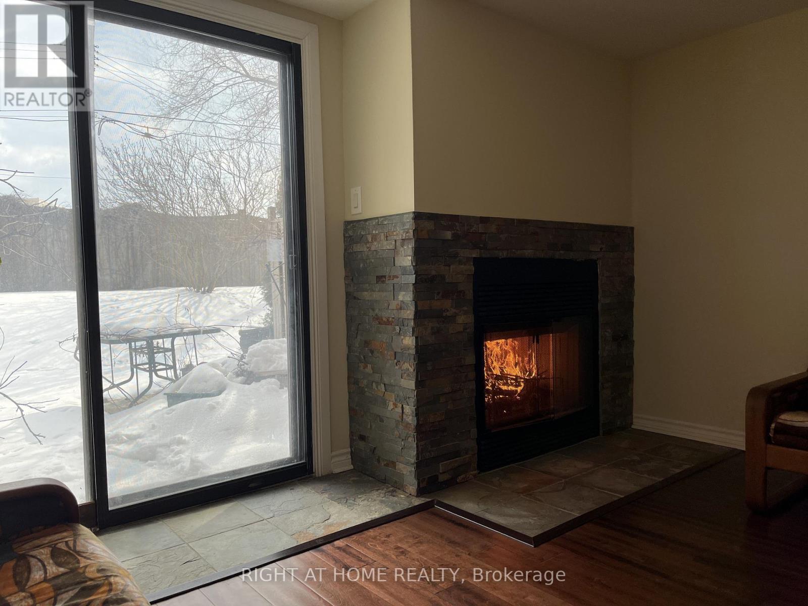 94 Dutch Myrtle Way, Toronto, Ontario  M3B 3K8 - Photo 34 - C12828602