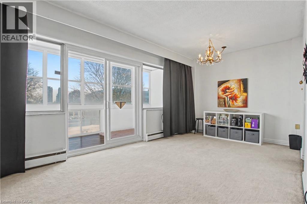 45 Westmount Road N Unit# 202, Waterloo, Ontario  N2L 2R3 - Photo 17 - 40813343