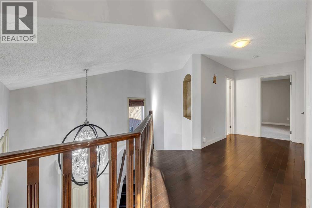 135 Panatella Close Nw, Calgary, Alberta  T3K 6C9 - Photo 18 - A2283966