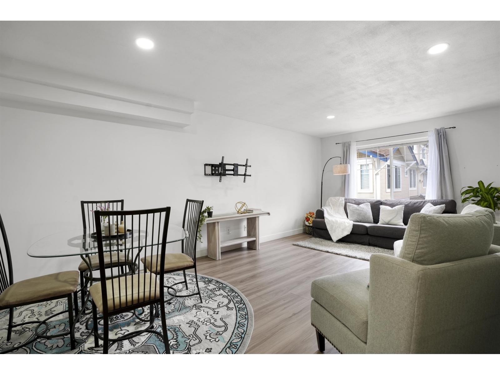 32 6533 121 Street, Surrey, British Columbia  V3W 1M5 - Photo 4 - R3112109