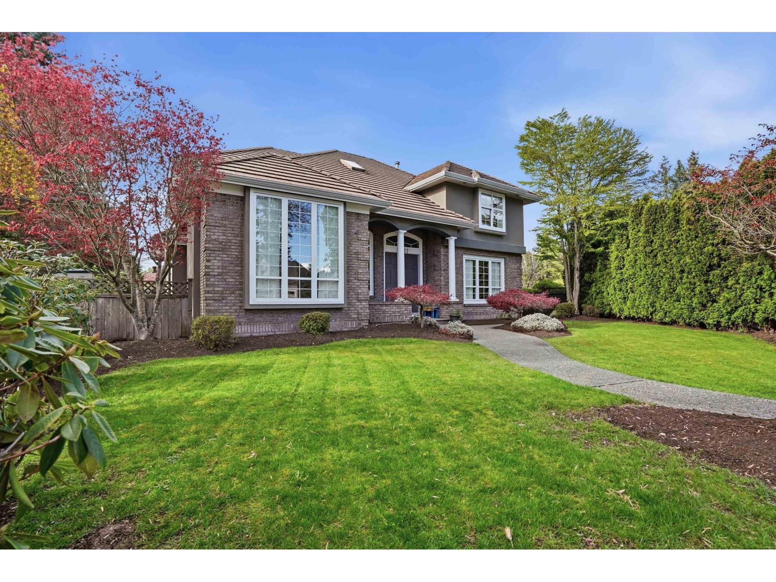 2367 138 Street, White Rock, British Columbia  V4A 9V8 - Photo 2 - R3112744