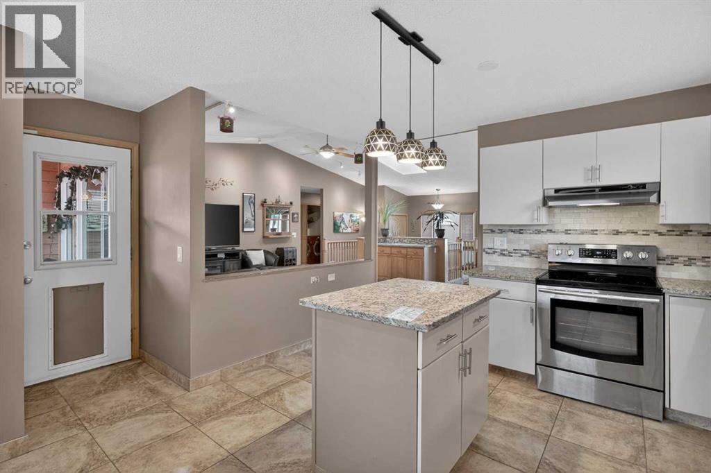 80 Deerbrook Road Se, Calgary, Alberta  T2J 6L6 - Photo 17 - A2302425