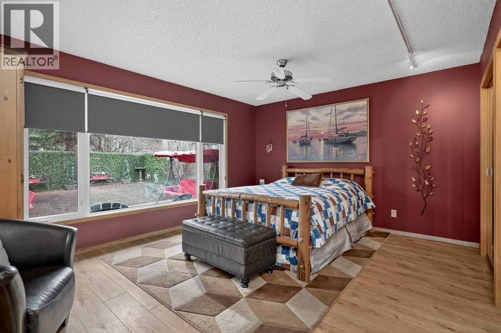 80 Deerbrook Road Se, Calgary, Alberta  T2J 6L6 - Photo 18 - A2302425