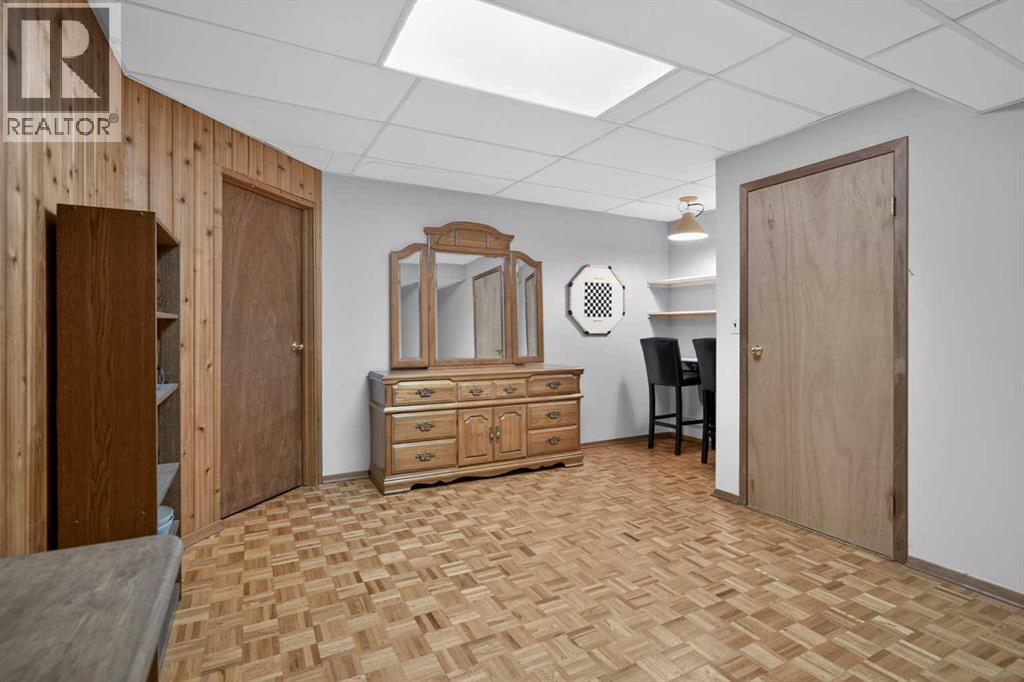 80 Deerbrook Road Se, Calgary, Alberta  T2J 6L6 - Photo 28 - A2302425