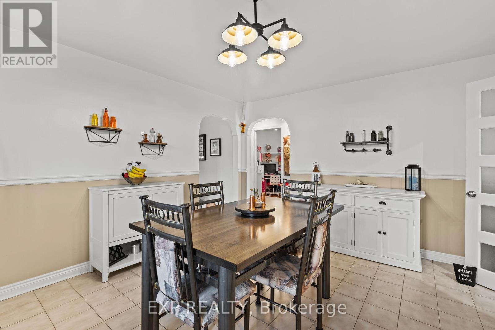 5367 Kitchener Street, Niagara Falls, Ontario  L2G 1B6 - Photo 12 - X13015440