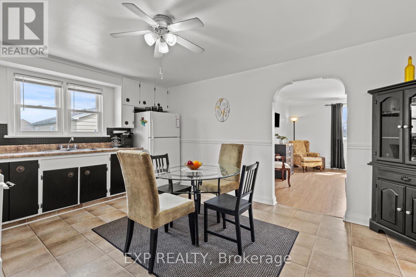 5367 Kitchener Street, Niagara Falls, Ontario  L2G 1B6 - Photo 30 - X13015440