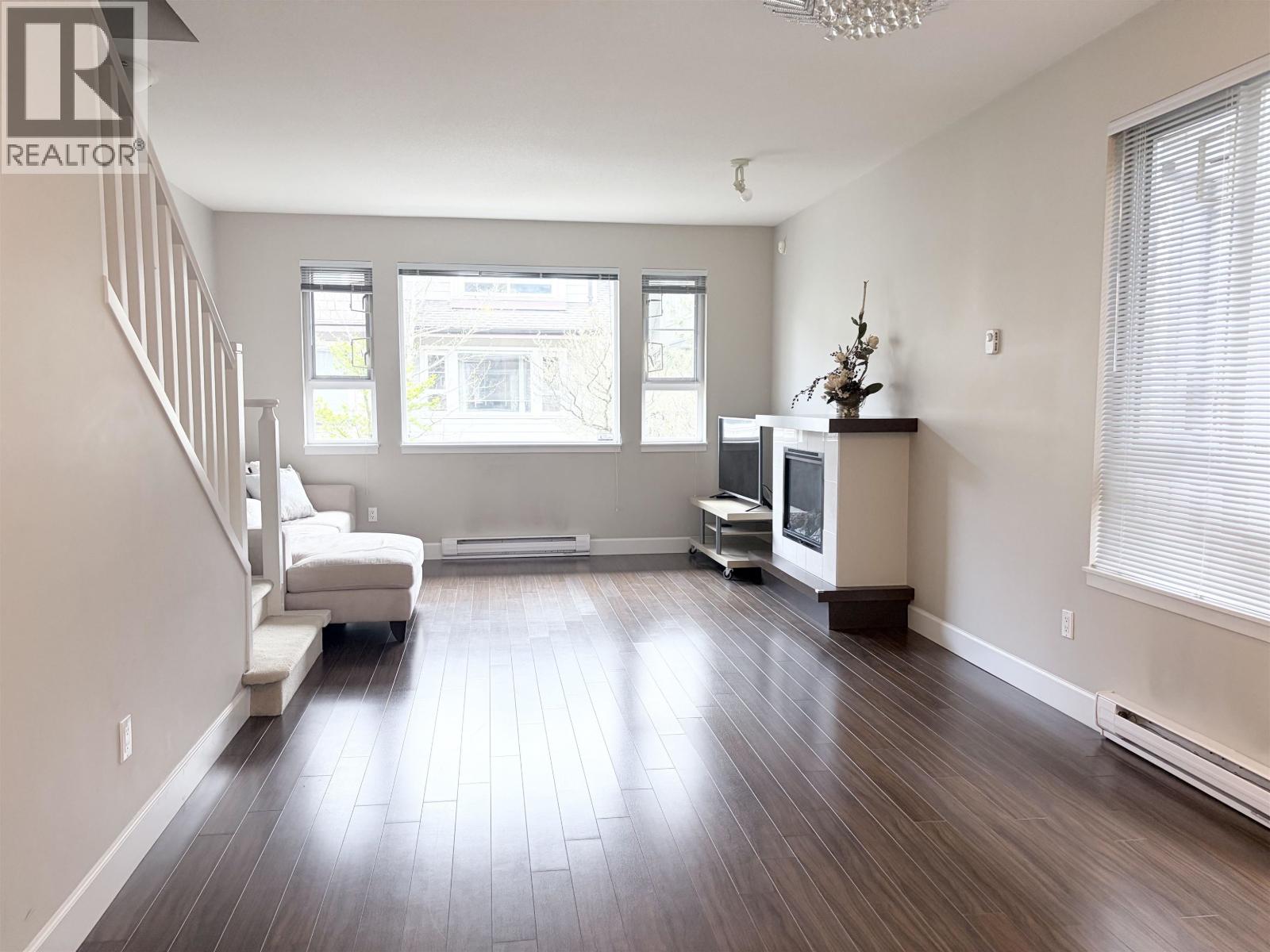 25 9551 Ferndale Road, Richmond, British Columbia  V6Y 0A6 - Photo 3 - R3111971