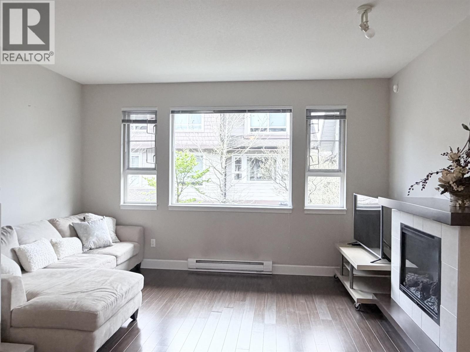 25 9551 Ferndale Road, Richmond, British Columbia  V6Y 0A6 - Photo 2 - R3111971