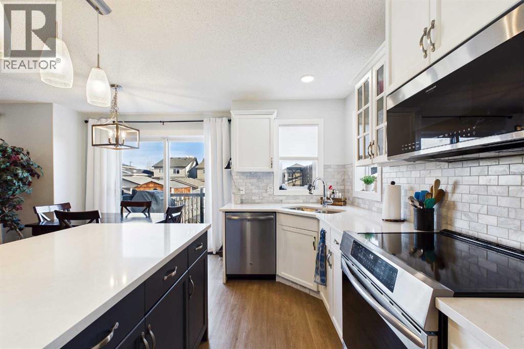 2164 Sagewood Heights Sw, Airdrie, Alberta  T4B 3N4 - Photo 8 - A2300228