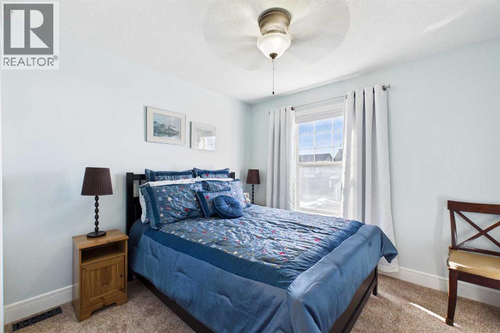 2164 Sagewood Heights Sw, Airdrie, Alberta  T4B 3N4 - Photo 25 - A2300228