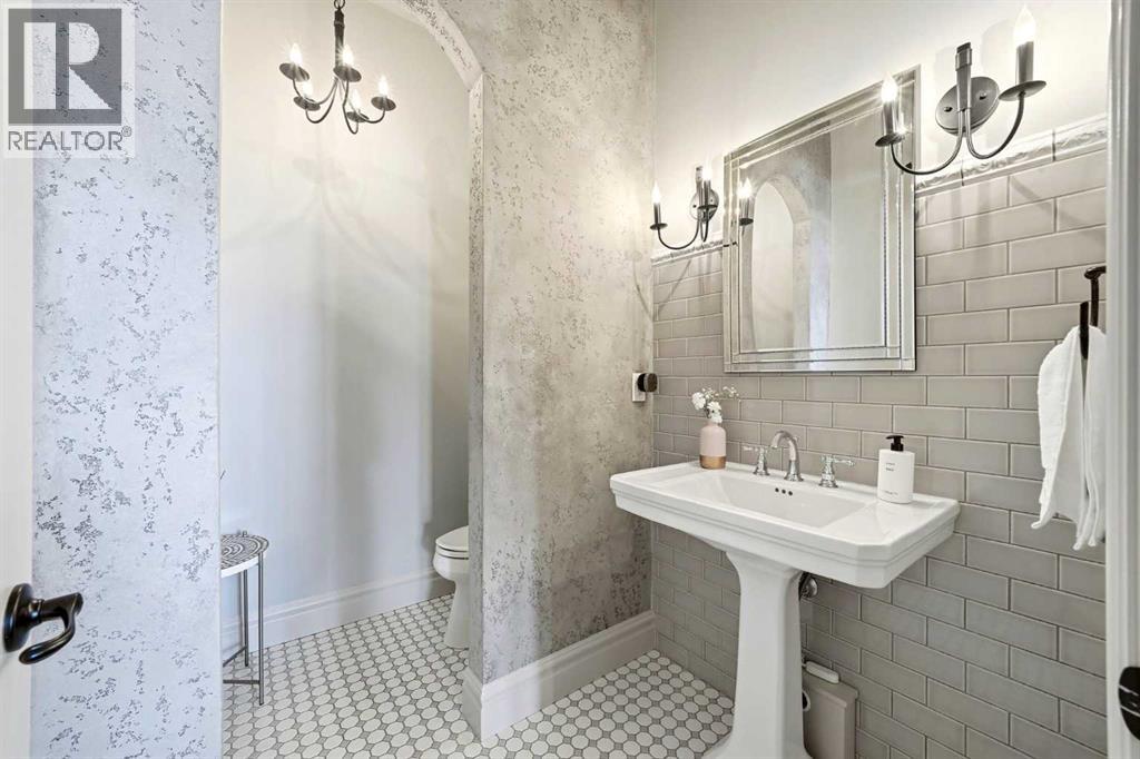 24 Mackenas Way, Rural Rocky View County, Alberta  T3Z 3C9 - Photo 8 - A2302100